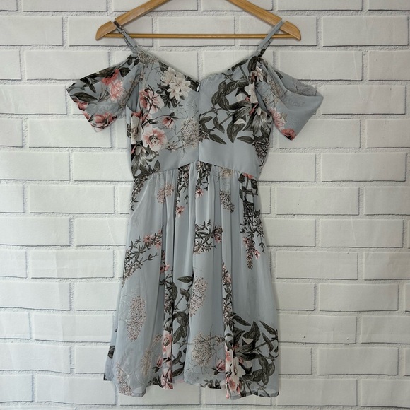 Lulu's Verona Off The Shoulder Dress Blue Floral size extra small - Picture 6 of 11